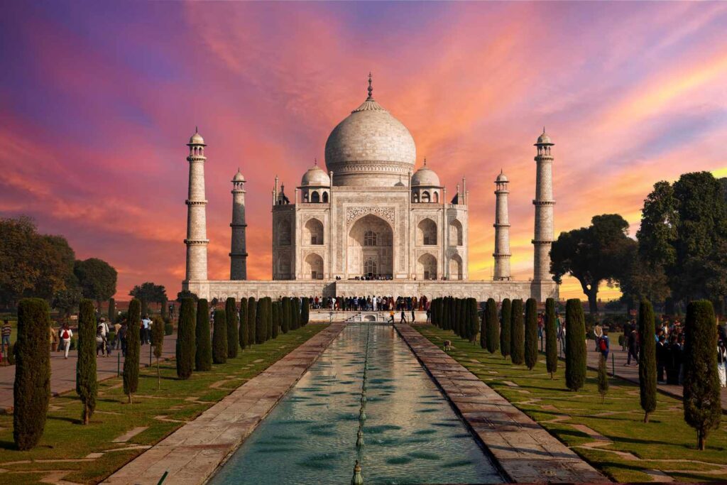 paket liburan ke india