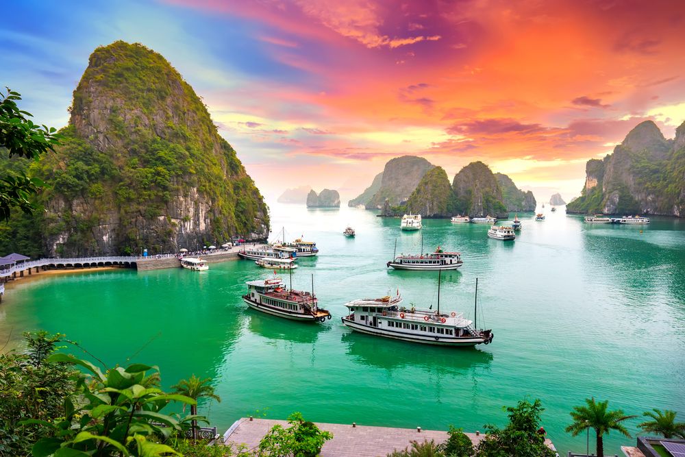 wisata vietnam